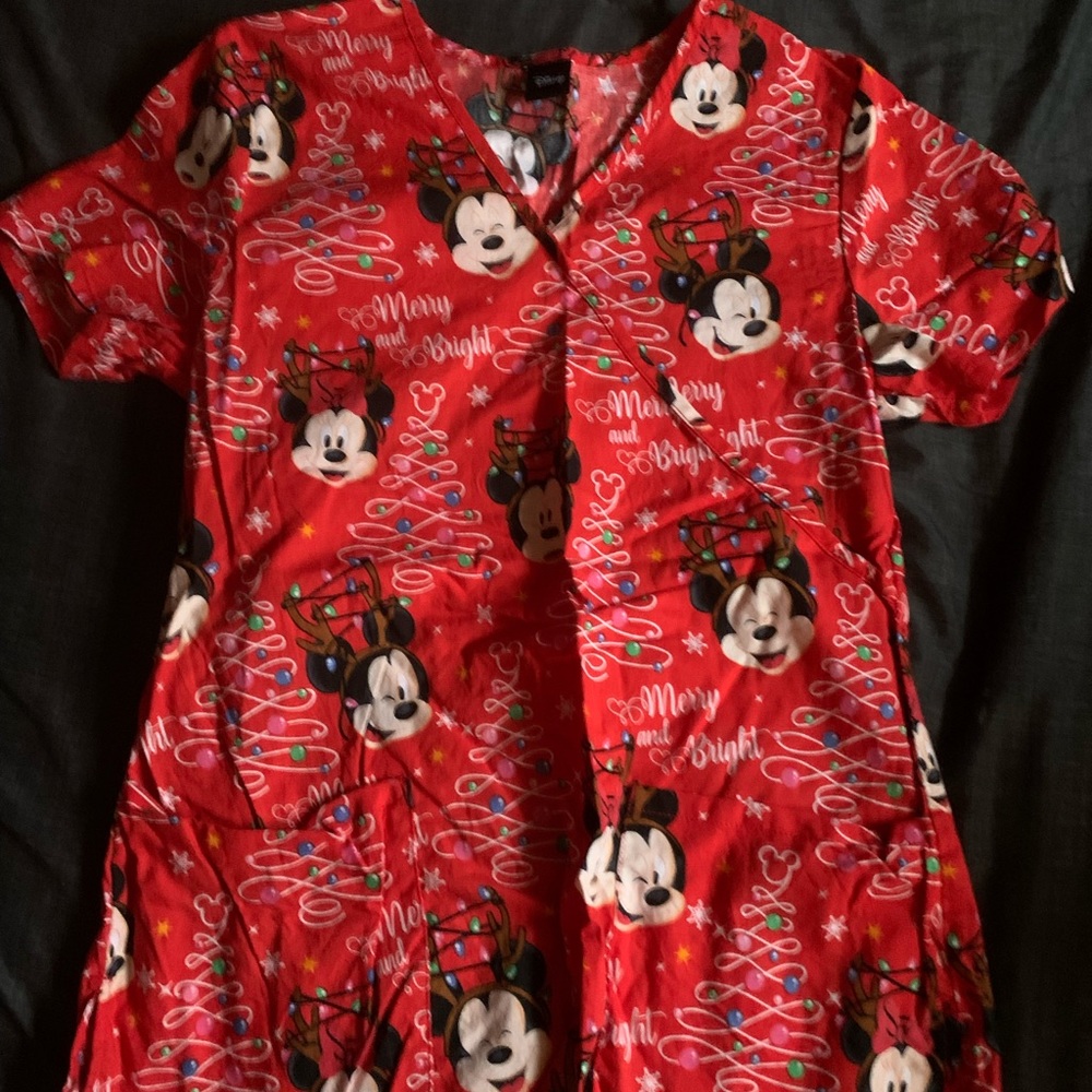 Scrub tops, jackets - Picture 8 of 12